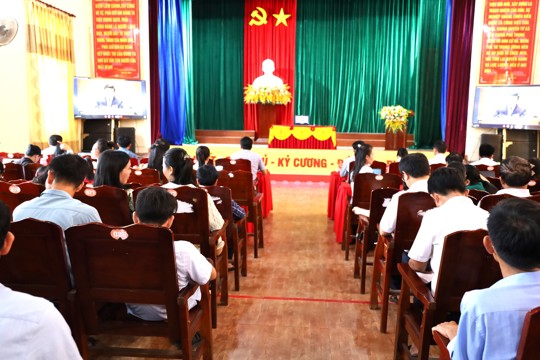 Hội nghị toàn quốc nghiên cứu, học tập, quán triệt và triển khai thực hiện Nghị quyết số 10-NQ/TW của Bộ Chính trị về phát triển kinh tế có vốn đầu tư nước ngoài (FDI)