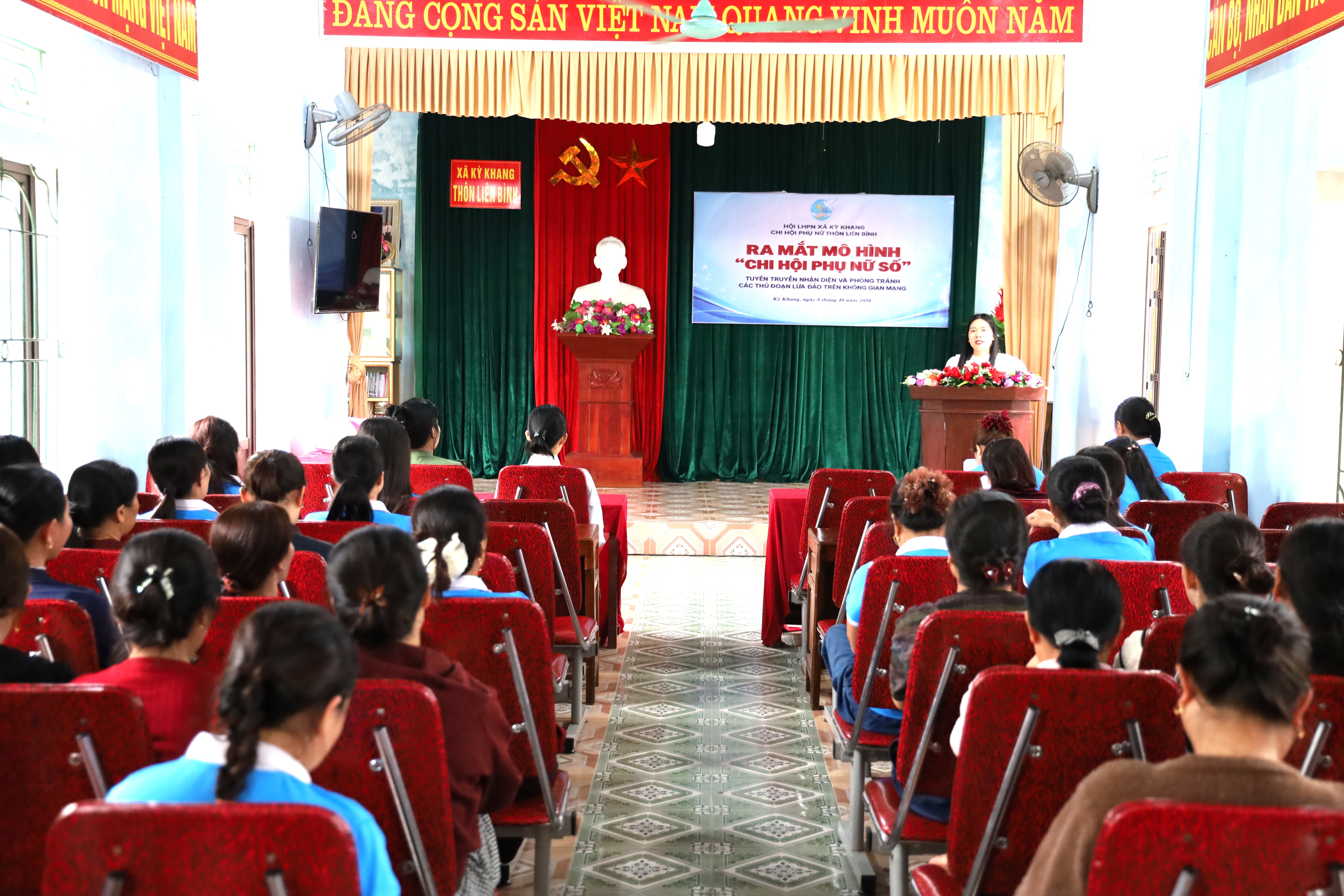 Chi hội Phụ nữ thôn Liên Bình ra mắt mô hình “Chi hội phụ nữ số”, nâng cao kỹ năng phòng tránh lừa đảo trên không gian mạng