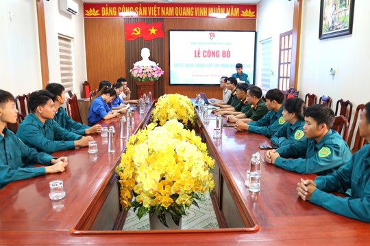 Đoàn xã Kỳ Khang tổ chức Lễ công bố Quyết định thành lập Chi đoàn Quân sự xã