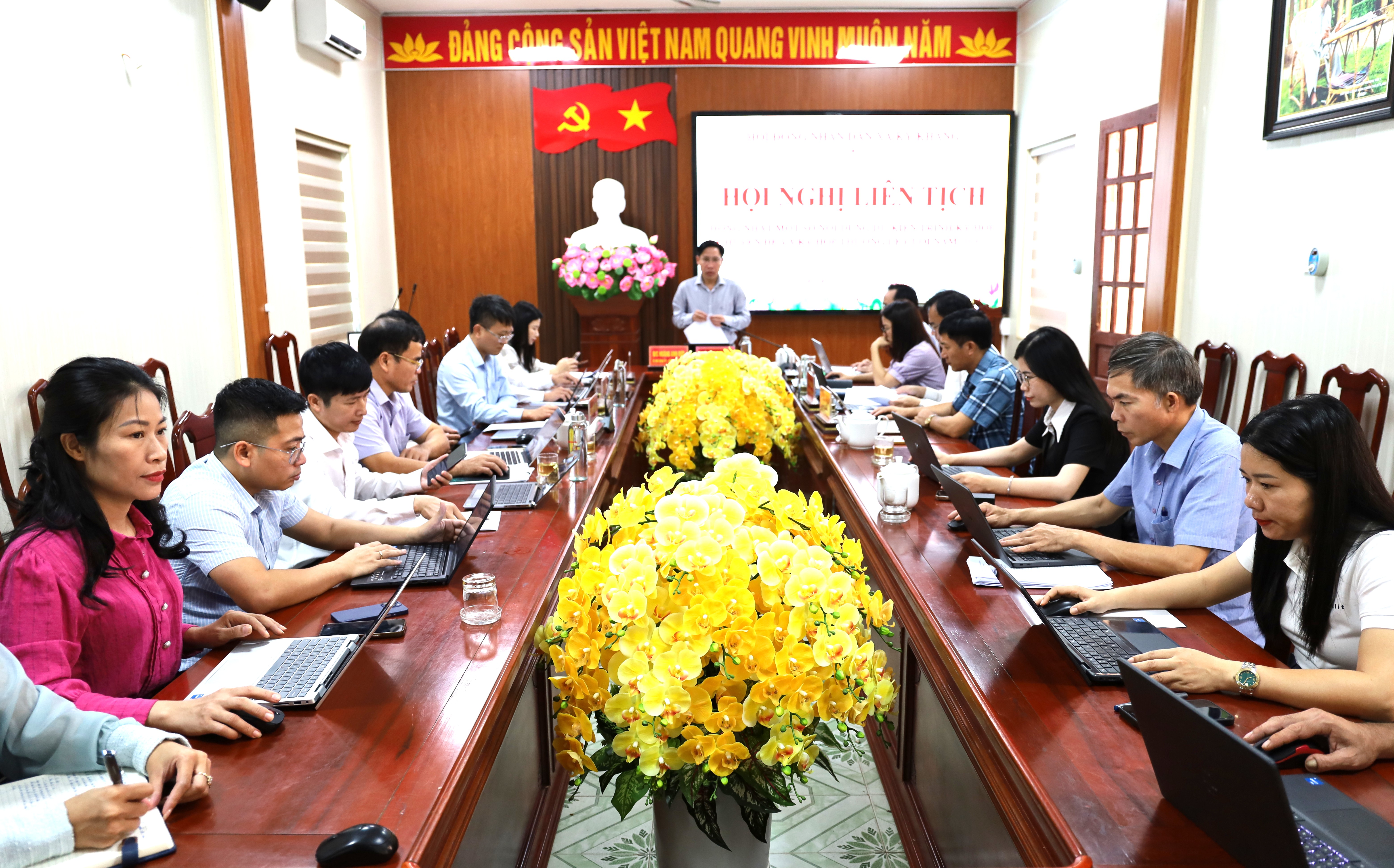Hội nghị liên tịch thống nhất nội dung, chương trình kỳ họp chuyên đề và kỳ họp thường lệ cuối năm 2026