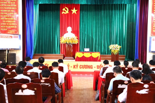  Hội nghị toàn quốc sơ kết 01 năm vận hành mô hình chính quyền 3 cấp. 
