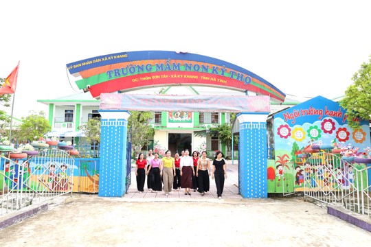 Lan tỏa tinh thần trách nhiệm, đồng thuận trong sắp xếp đội ngũ giáo dục ở xã Kỳ Khang.