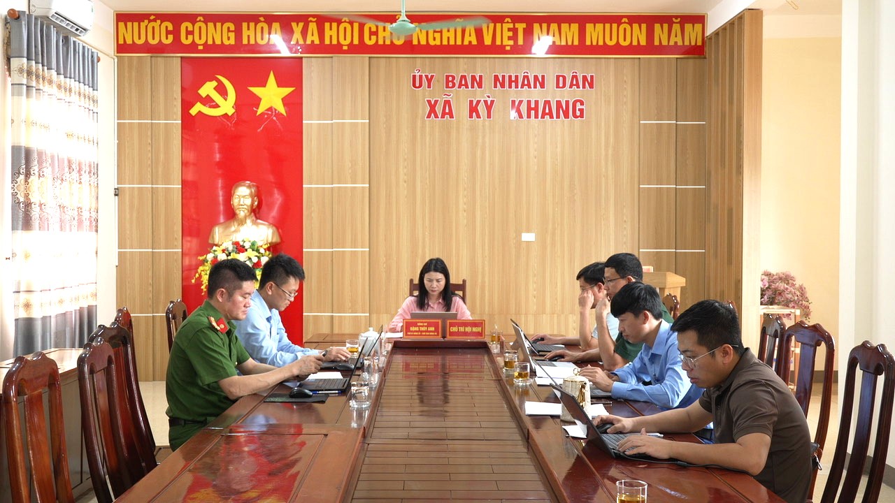 Kỳ Khang kết nối trực tuyến Phiên họp thường kỳ tháng 9 của UBND tỉnh